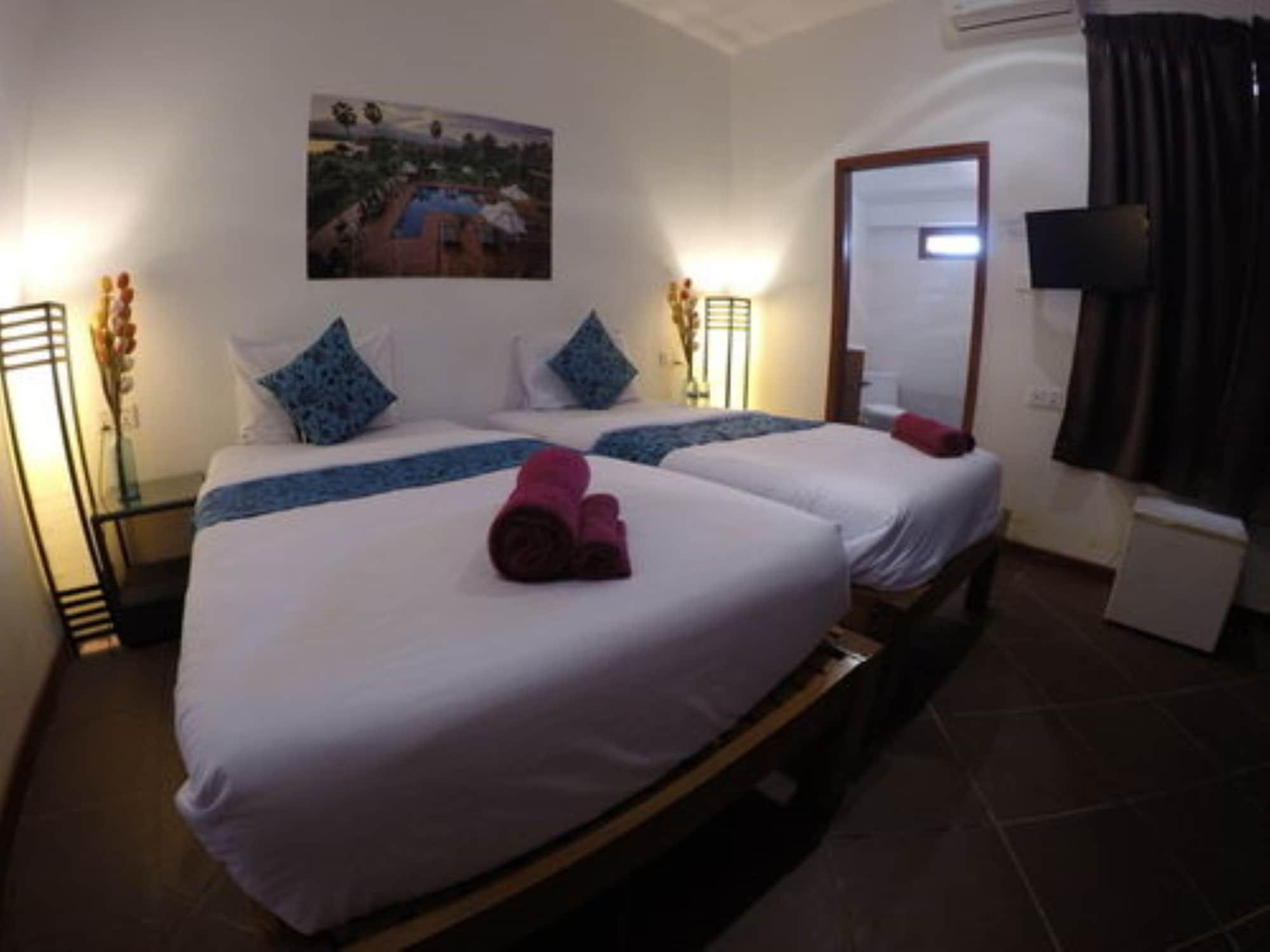 Villa Vedici Kampot Extérieur photo