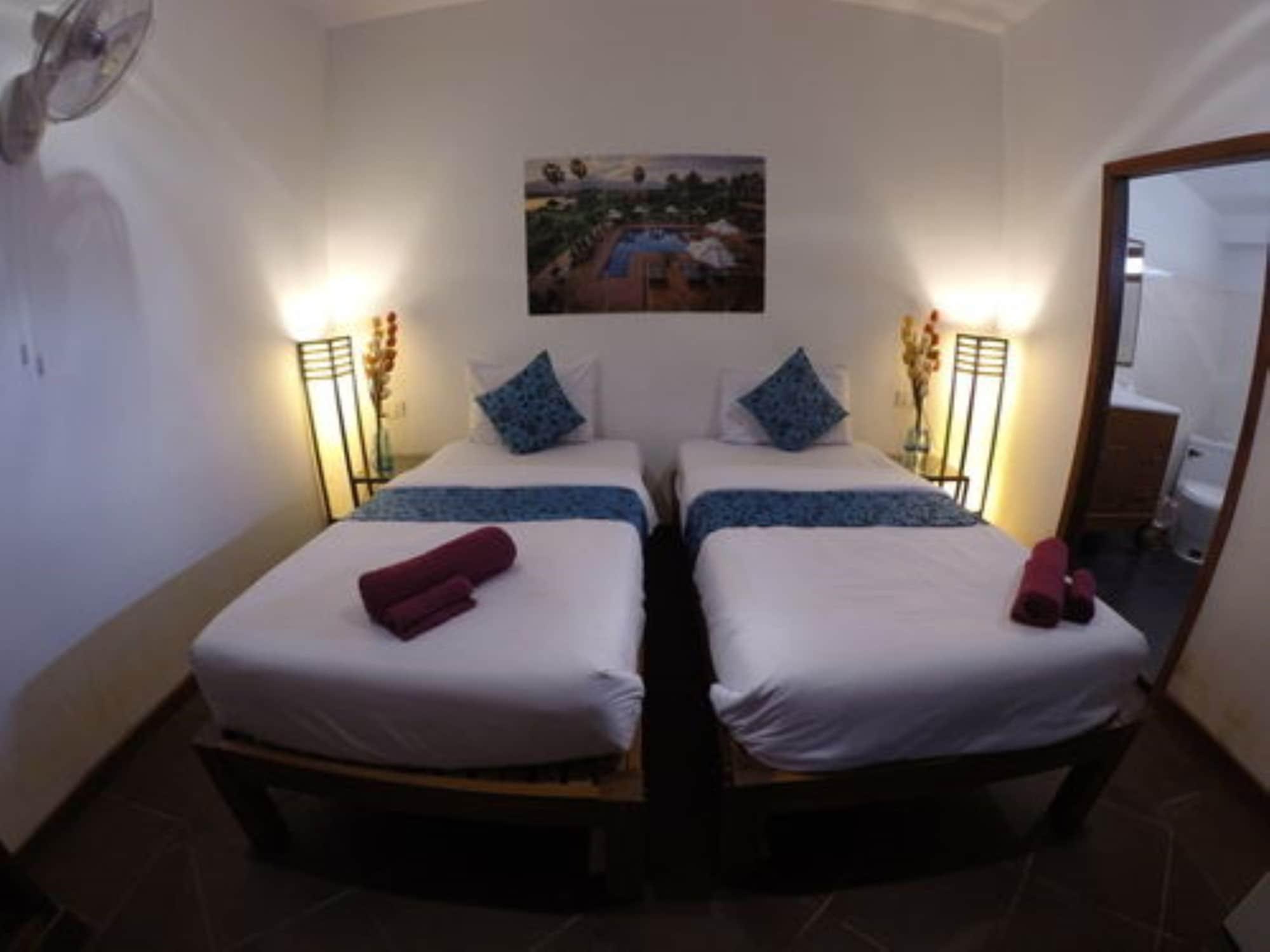 Villa Vedici Kampot Extérieur photo