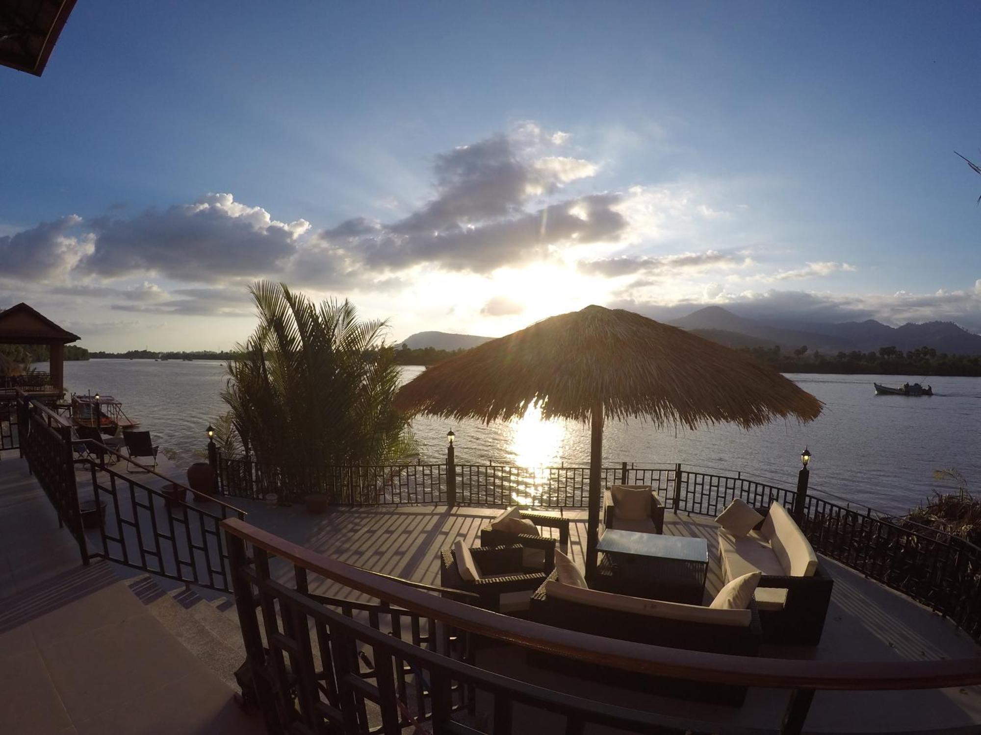 Villa Vedici Kampot Extérieur photo