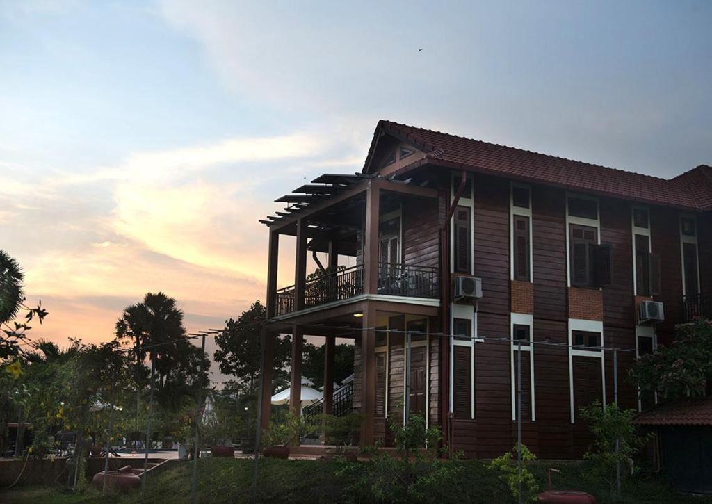 Villa Vedici Kampot Extérieur photo